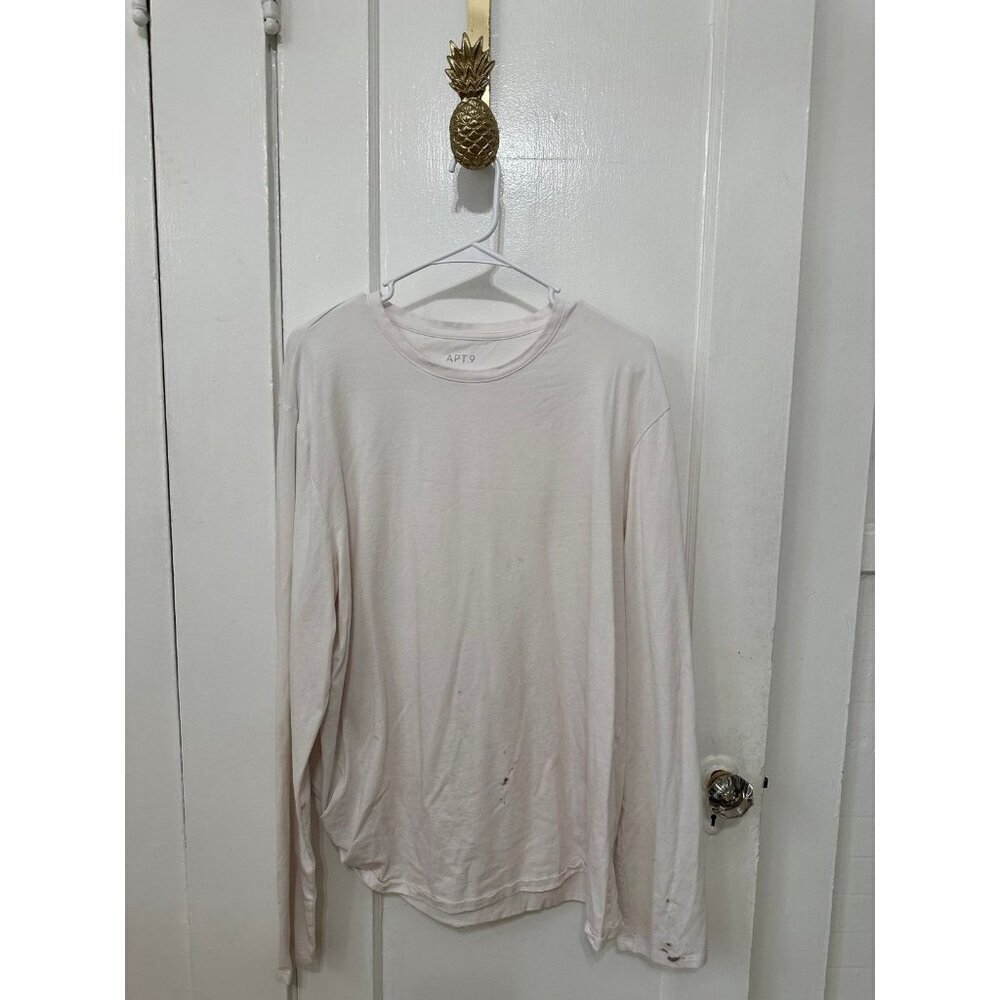 Apt 9 men’s size 2 – X large white long sleeve shirt